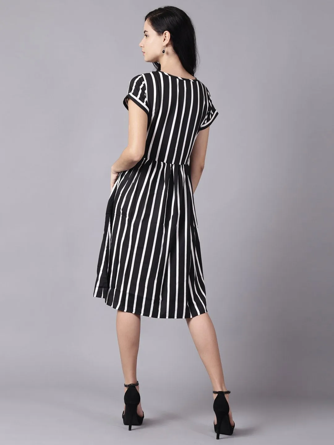 Women Black Striped Striped Round Neck A-Line Dress