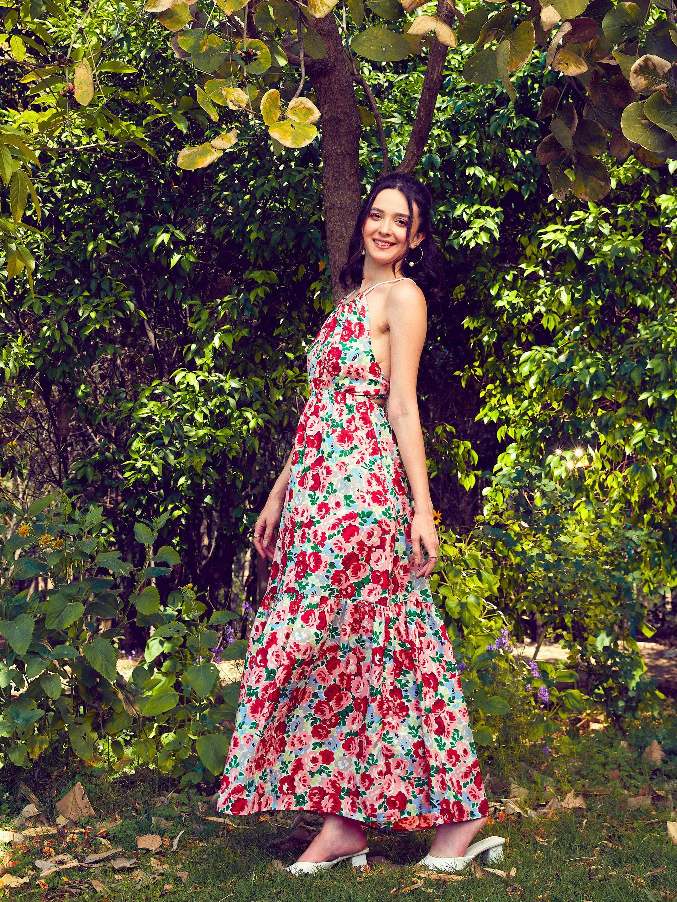 Women Red Floral Backless Maxi Dress