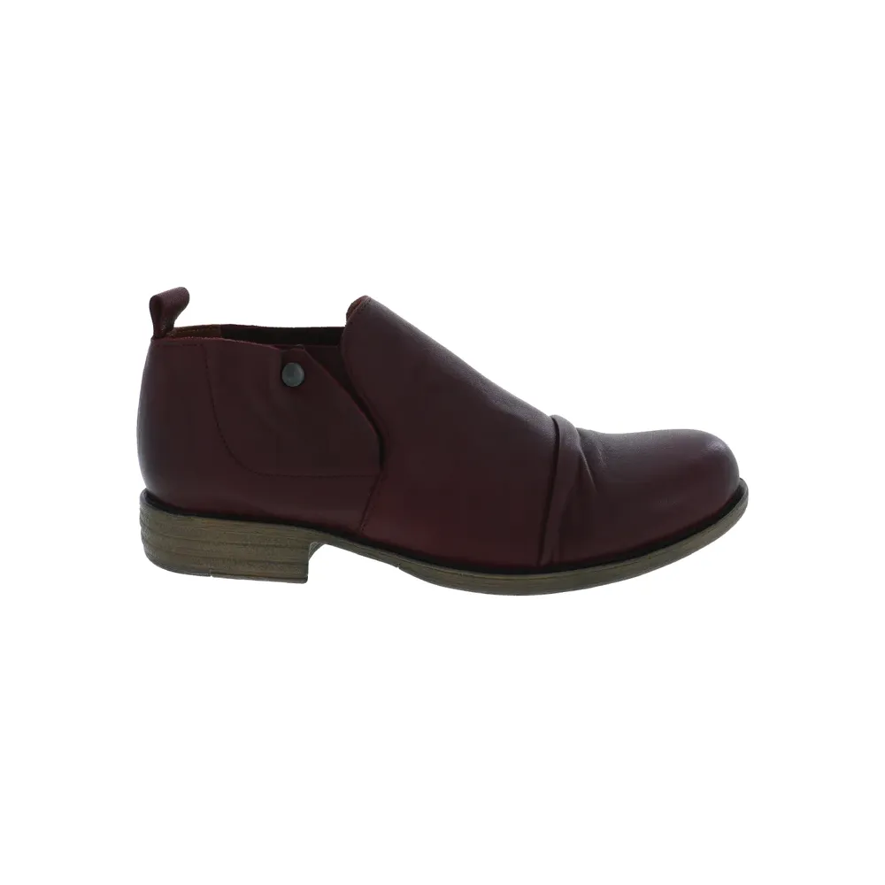 Women's Biza Ellis Color: Wine