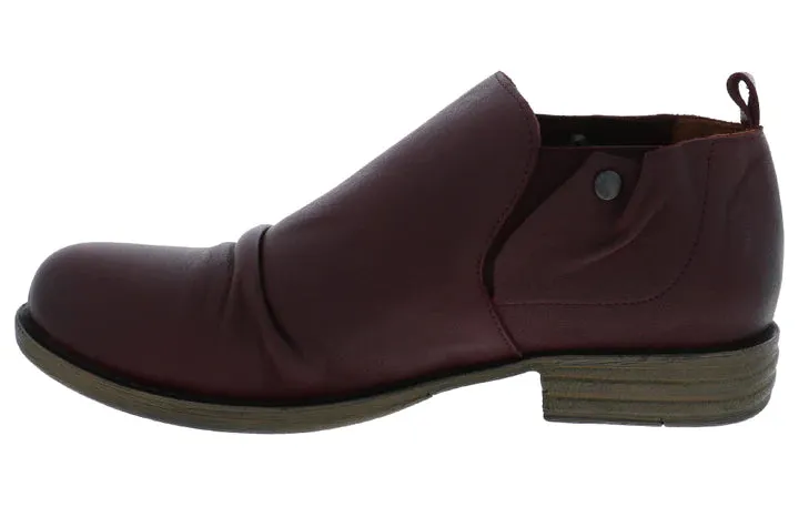 Women's Biza Ellis Color: Wine