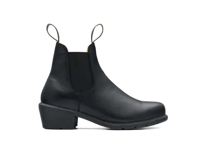 Women's Blundstone #1671 Heeled Boot Color: Black