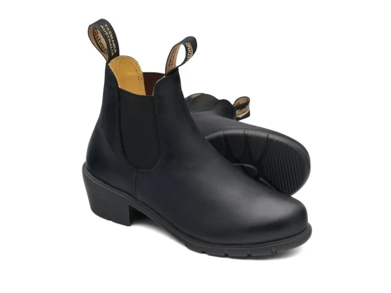 Women's Blundstone #1671 Heeled Boot Color: Black