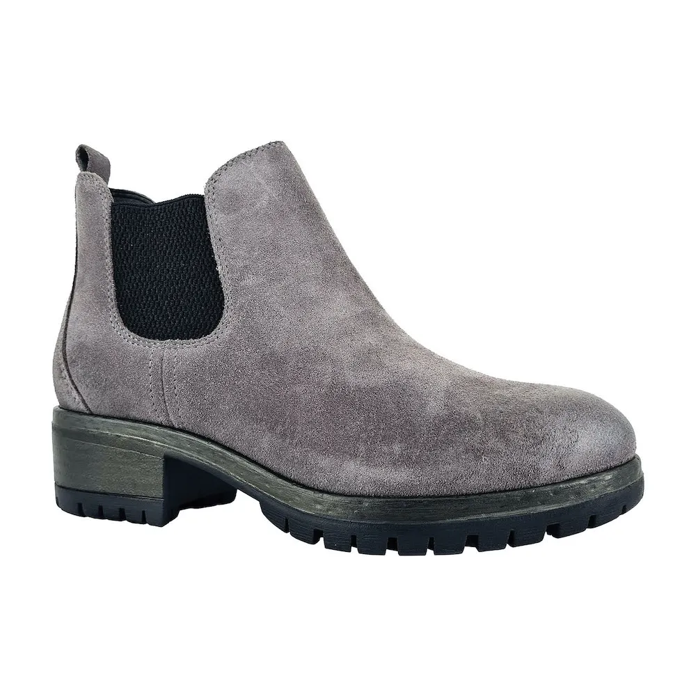 Women's Salvia Cachet Waterproof Leather Boot Color: Ash Grey